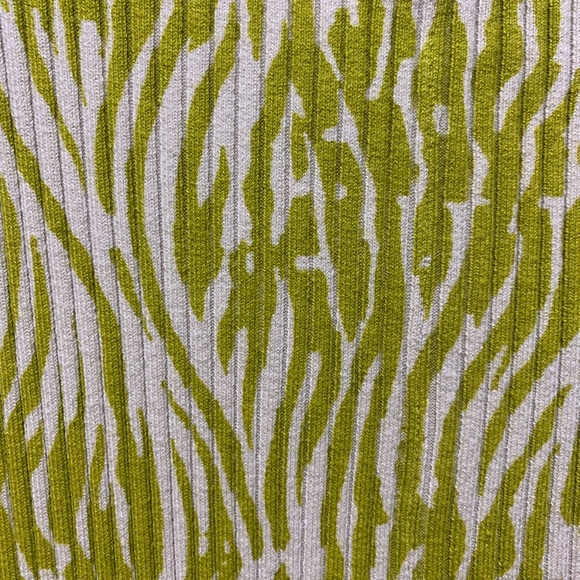 Free People Women’s XS Ribbed Stretch Leggings With Slits, Lime/Vert Color, BNWT - Picture 4 of 6